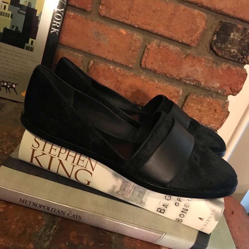 VINCE Mason Black Calf Hair Flats NEW Size 8 MINT